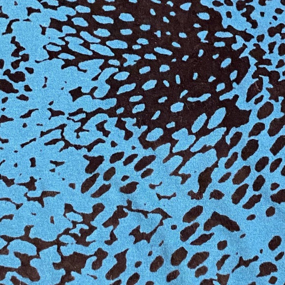 Chico’s Popover Top, Women's Size 3 (16) Bishop Sleeves, Blue w/Black Flocking - Picture 8 of 10